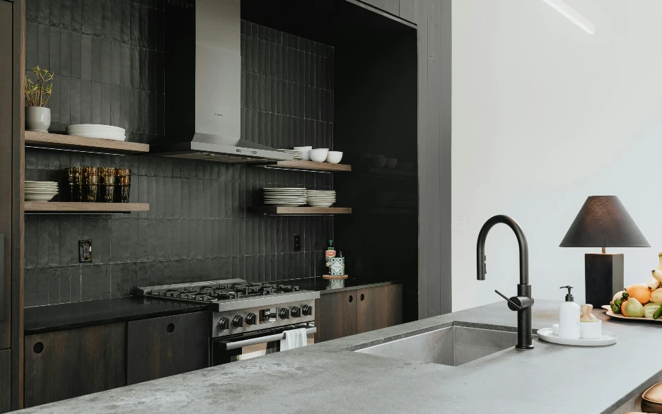 how to choose the perfect kitchen backsplash